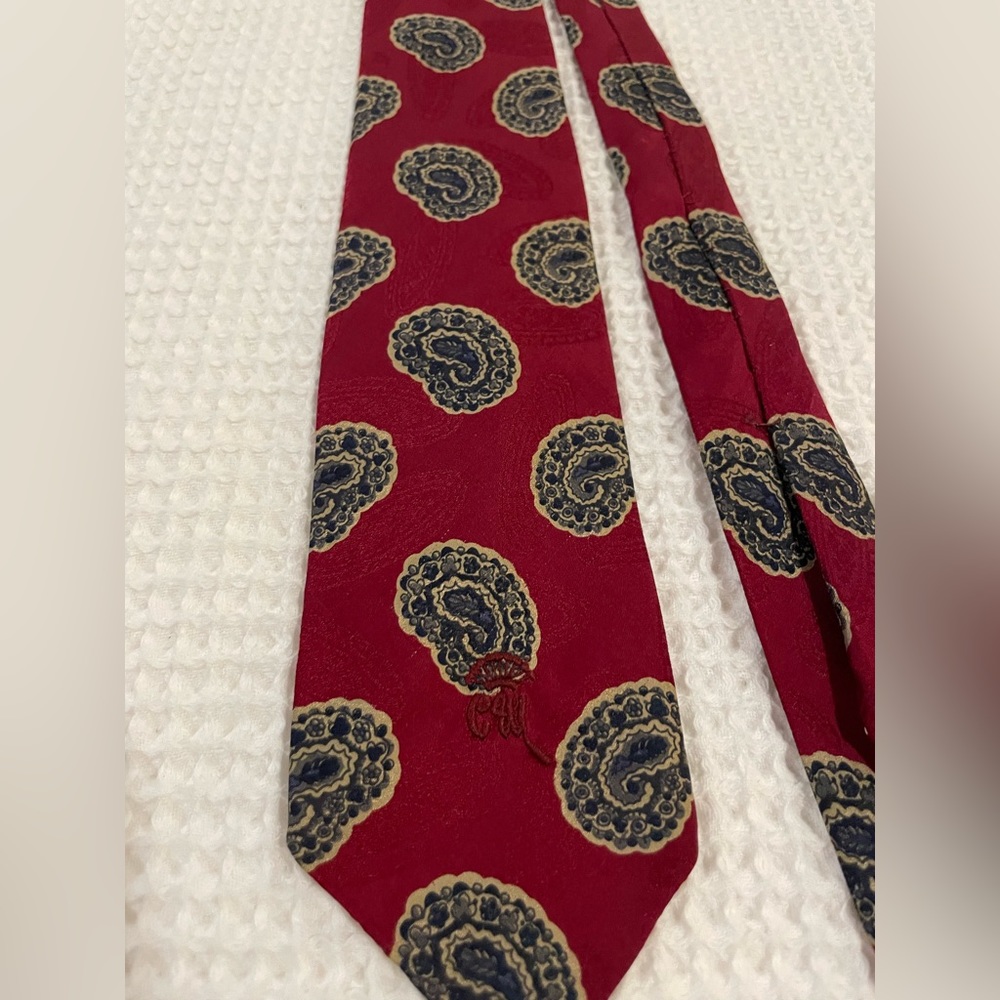 Vintage 70s Countess Mara necktie